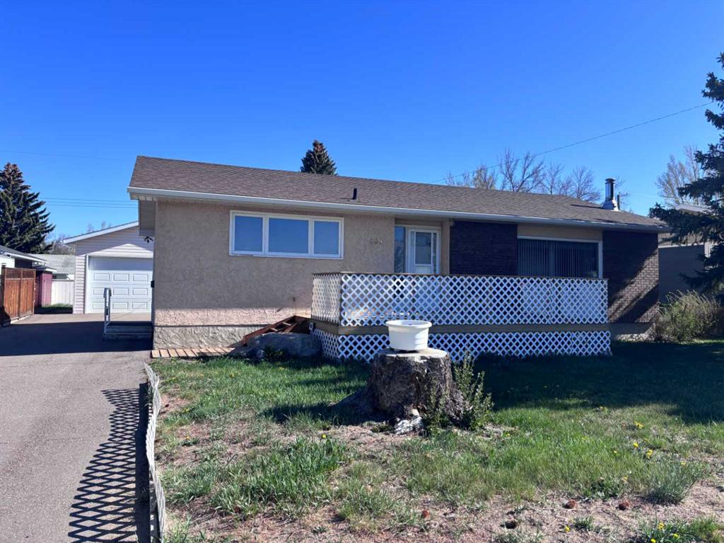409 Centre Avenue NE, A2309995, Alberta,