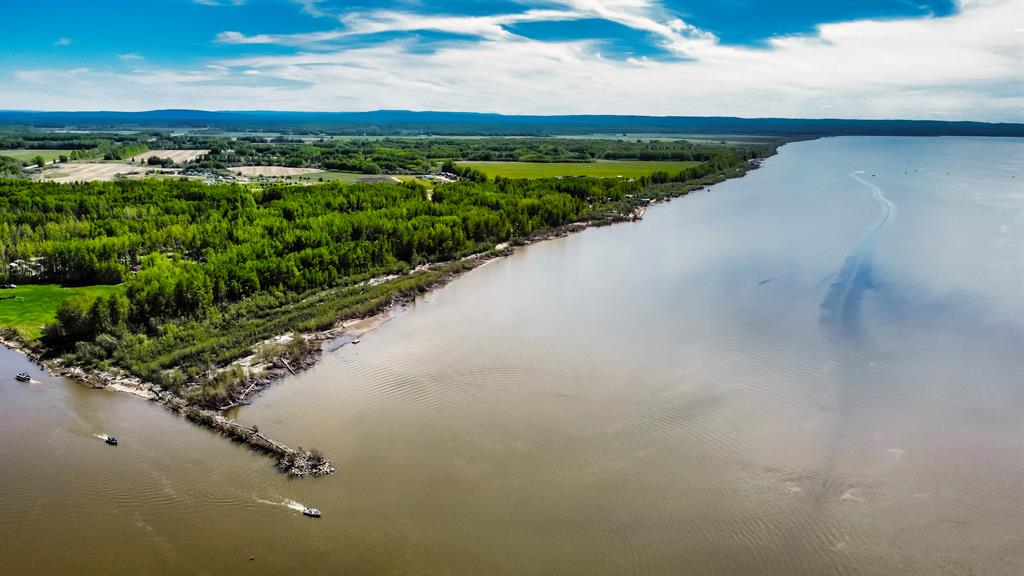 Fifth View of Lot 16 Block 1, Range Road 104 Township Road 740  , NONE, Kinuso, Alberta, T0G 2K0