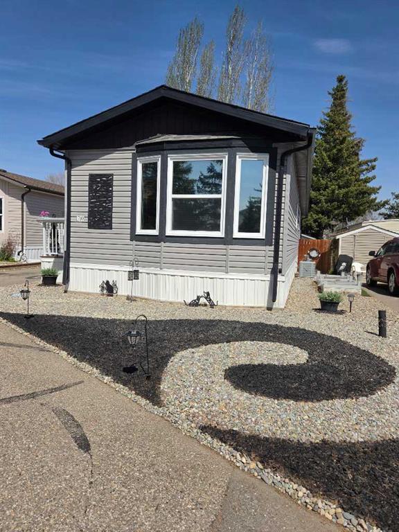 Second View of 70, 2300 13th Street N, Bridge Villa Estates, Lethbridge, Alberta, T1H 4E8