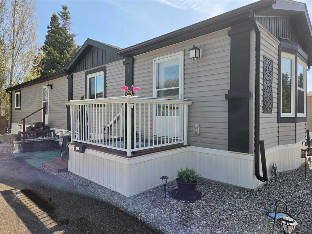 Fifth View of 70, 2300 13th Street N, Bridge Villa Estates, Lethbridge, Alberta, T1H 4E8