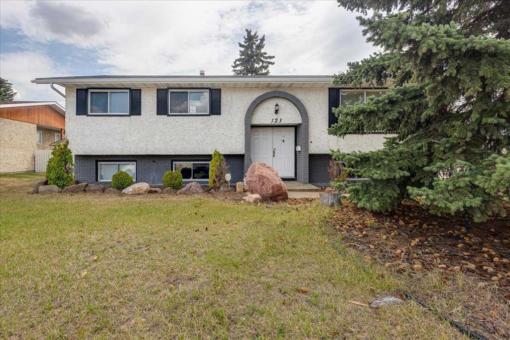 Third View of 123 Nolan Street , Normandeau, Red Deer, Alberta, T4P 1Z1
