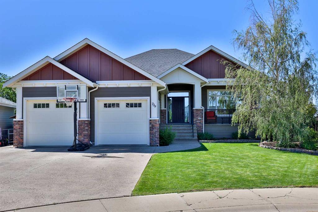 739 Northridge Avenue , A2310099, Alberta,