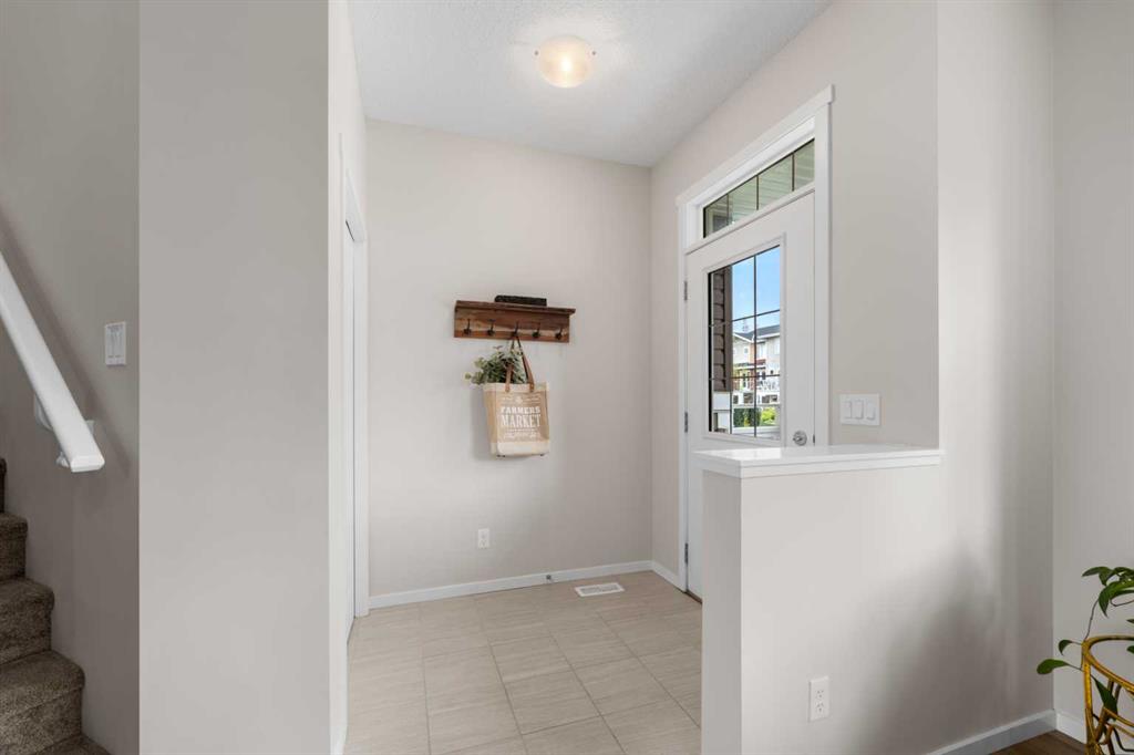 Third View of 114 Auburn Meadows Avenue SE, Auburn Bay, Calgary, Alberta, T3M 2E6
