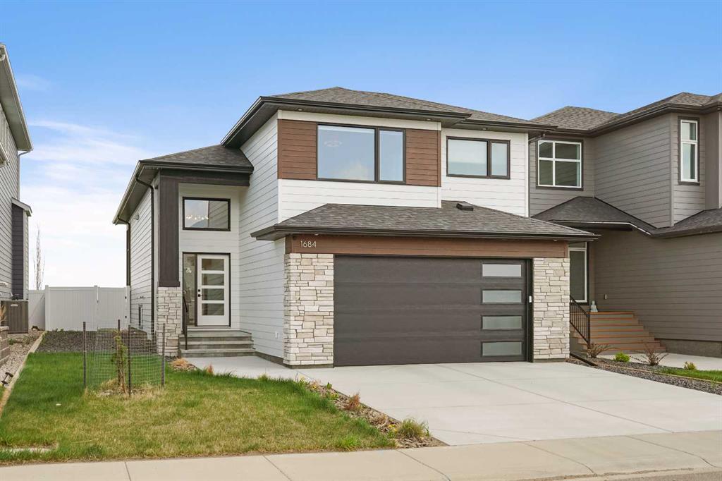 Third View of 1684 Sixmile View S, Southgate, Lethbridge, Alberta, T1K 8J2