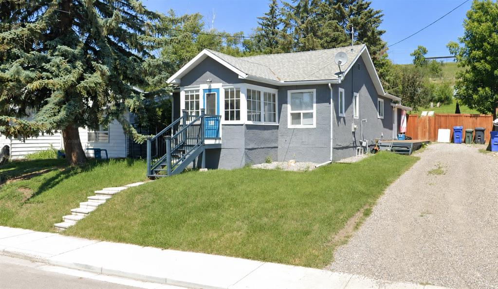 18 Maple Street , A2310154, Alberta,