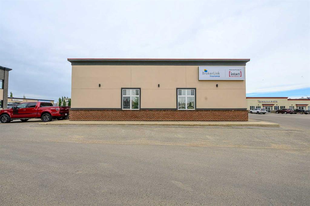 Third View of Lower/Basement, 11725 105 Street , Royal Oaks, Grande Prairie, Alberta, T8V8L1