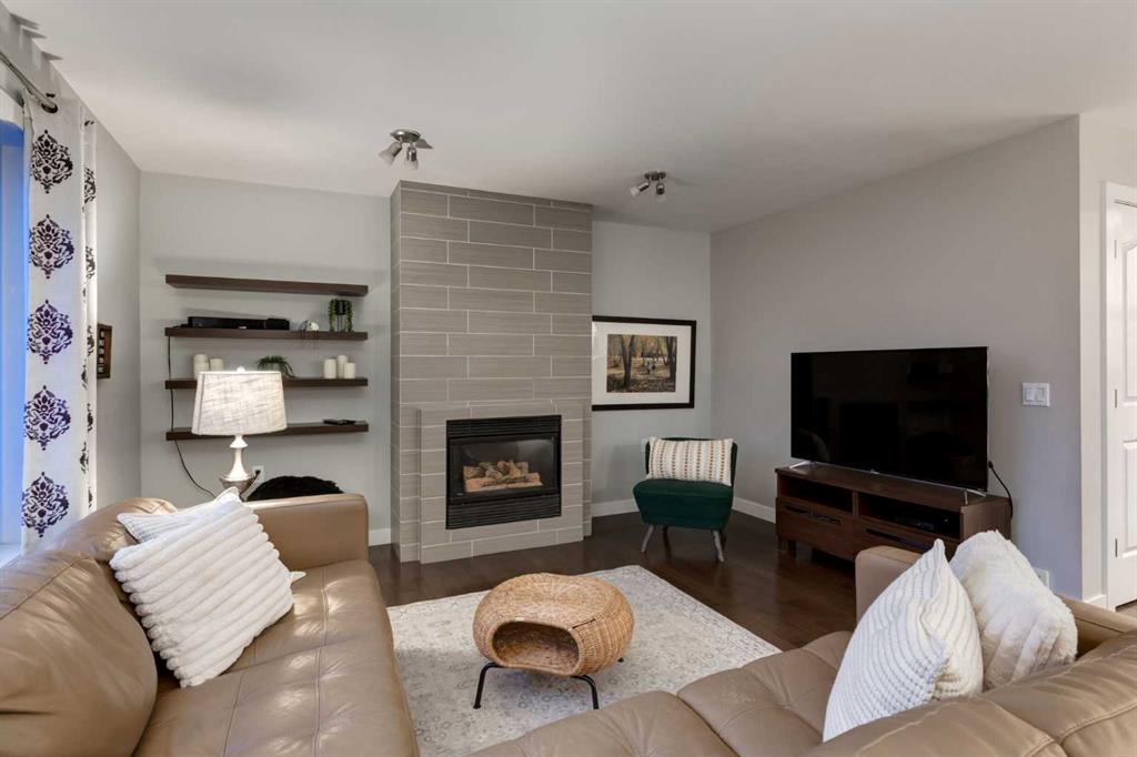 Fifth View of 83 Citadel Meadow Grove NW, Citadel, Calgary, Alberta, T3G 4W8