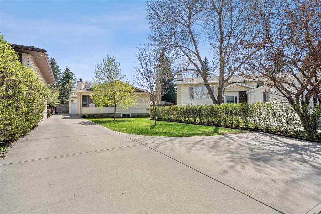 Second View of 232 Ranchview Place NW, Ranchlands, Calgary, Alberta, T3G 1R7