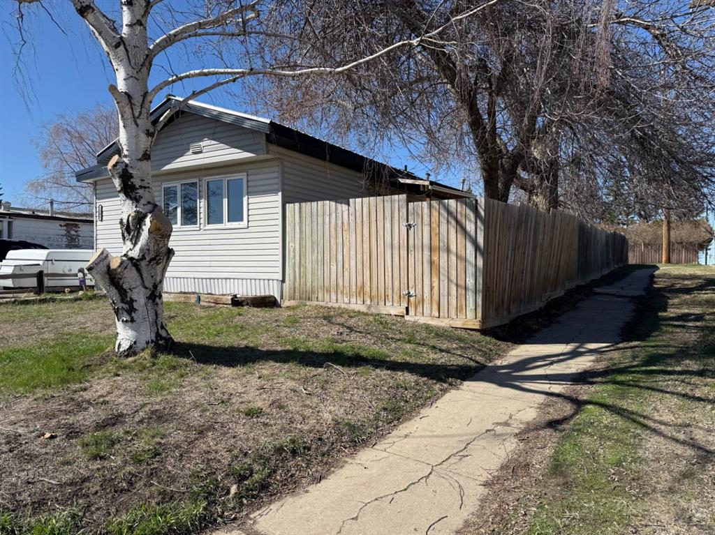 5202 56B Street  , A2310351, Alberta,