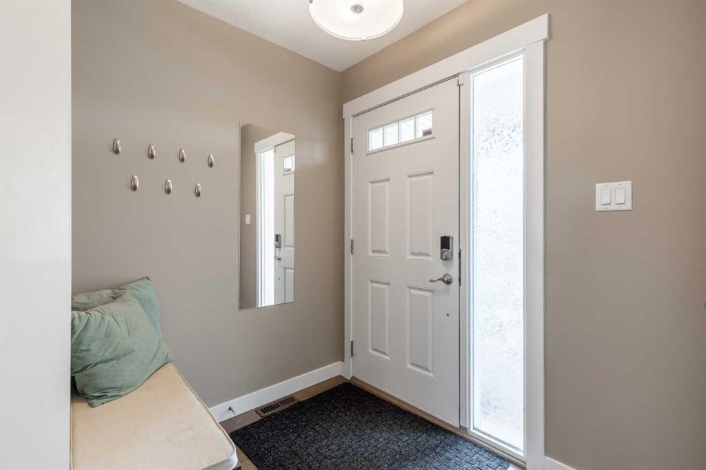 Fourth View of 326 Coalbanks Boulevard W, Copperwood, Lethbridge, Alberta, T1J 4V4