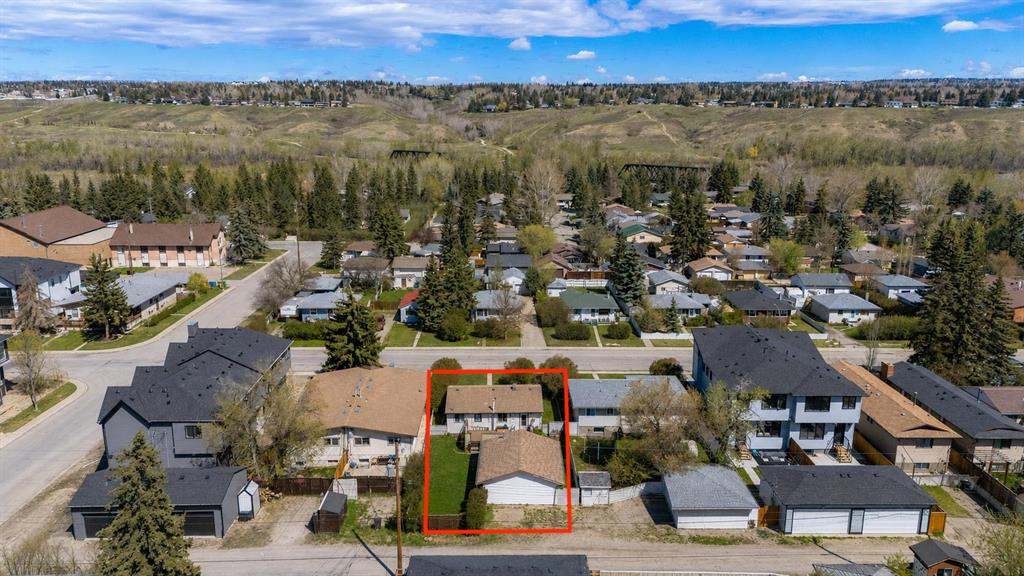 Fifth View of 7939 47 Avenue NW, Bowness, Calgary, Alberta, T3B 1Z3