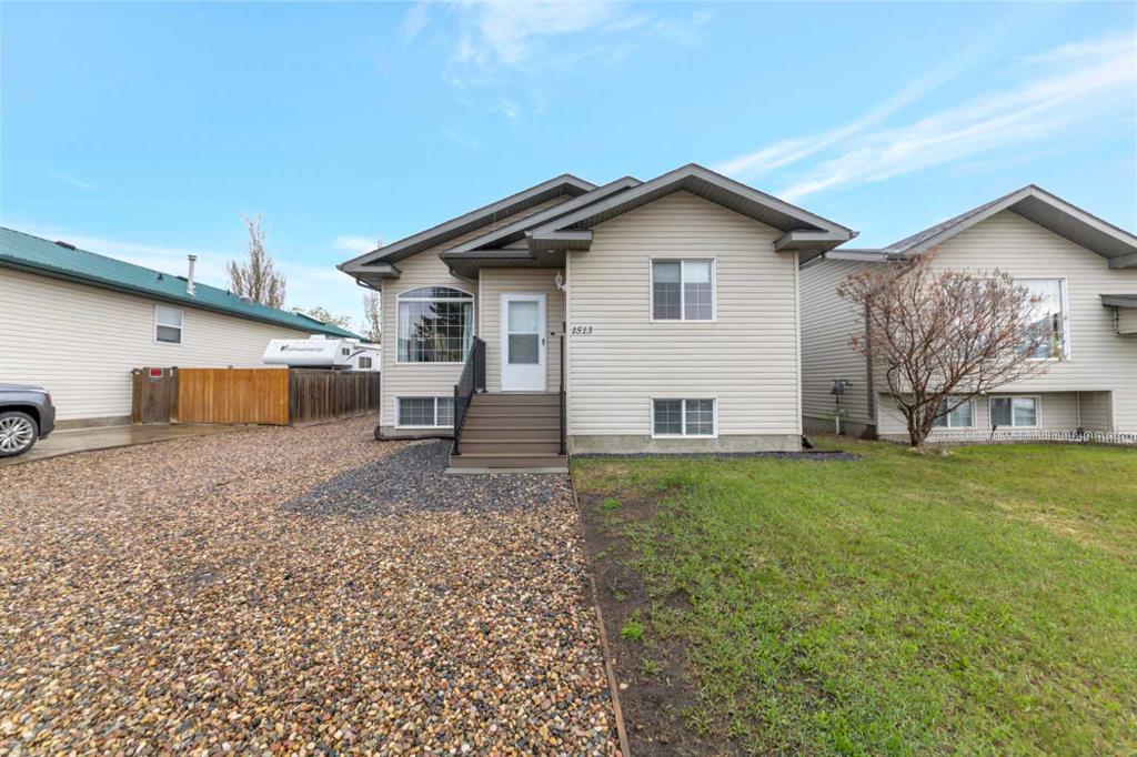 Third View of 1513 49 Avenue , Wallacefield, Lloydminster, Saskatchewan, S9V 2E7