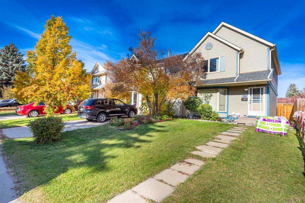 Second View of 78 Queen Anne Close SE, Queensland, Calgary, Alberta, T2J 6E5