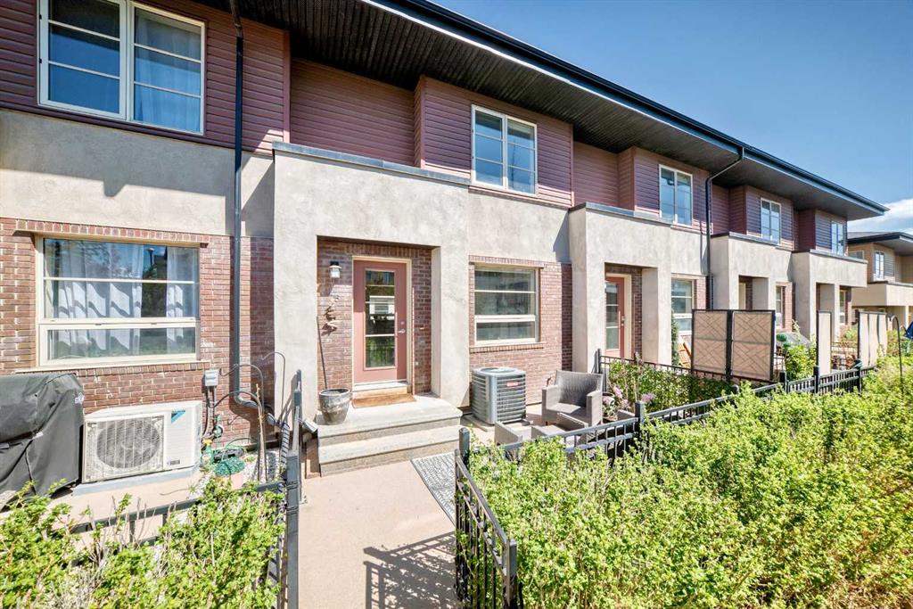 Third View of 25 Aspen Hills Terrace SW, Aspen Woods, Calgary, Alberta, T3H0P3