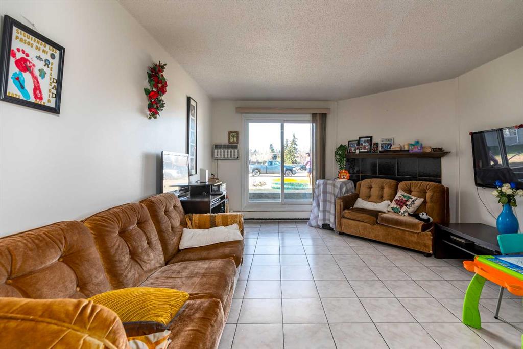 Fourth View of 109B, 3007 57A Ave  , West Lloydminster, Lloydminster, Alberta, T9V 1W5