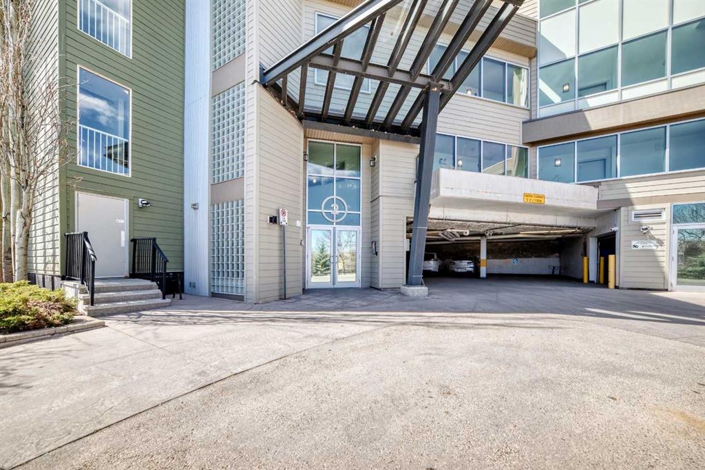Third View of 527, 4303 1 Street NE, Highland Park, Calgary, Alberta, T2E 7M3