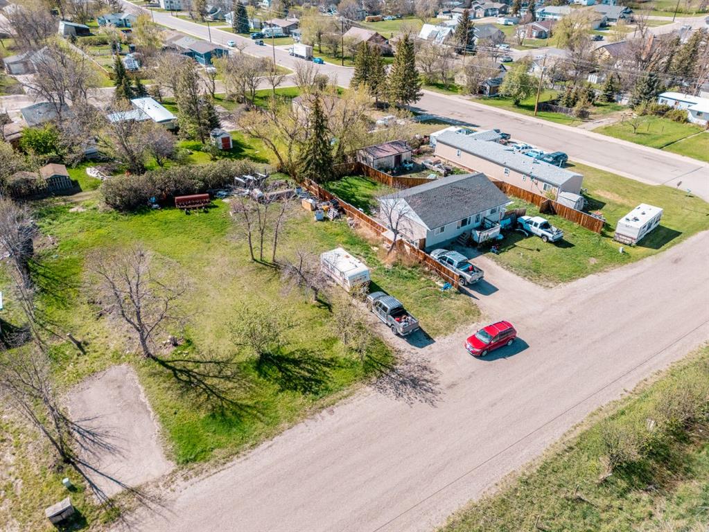 Fifth View of 827 2 Street E, NONE, Cardston, Alberta, T0K 0K0