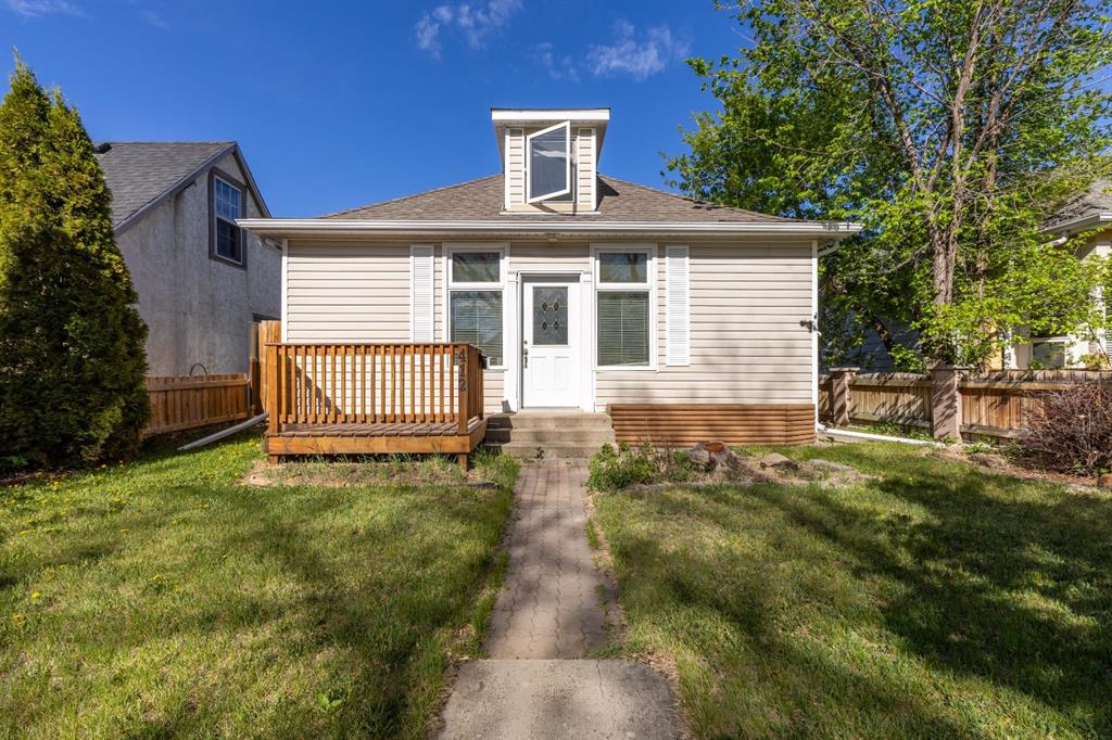 Second View of 412 12C Street N, Senator Buchanan, Lethbridge, Alberta, T1H 2N1