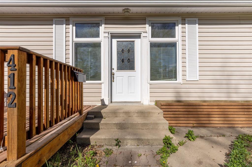 Fifth View of 412 12C Street N, Senator Buchanan, Lethbridge, Alberta, T1H 2N1
