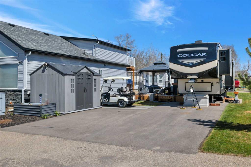 3020, 25074 South Pine Lake Road , A2310583, Alberta,