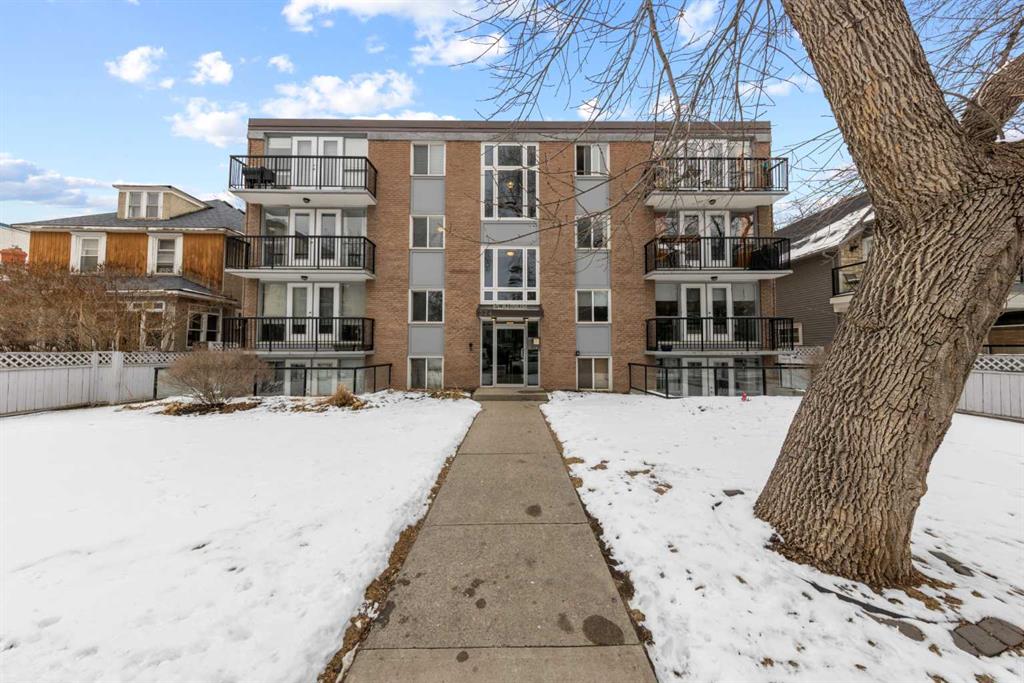 Third View of 309, 324 22 Avenue SW, Mission, Calgary, Alberta, T2S 0H4