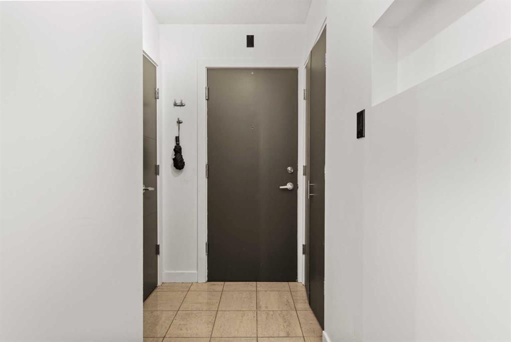 Fourth View of 309, 324 22 Avenue SW, Mission, Calgary, Alberta, T2S 0H4