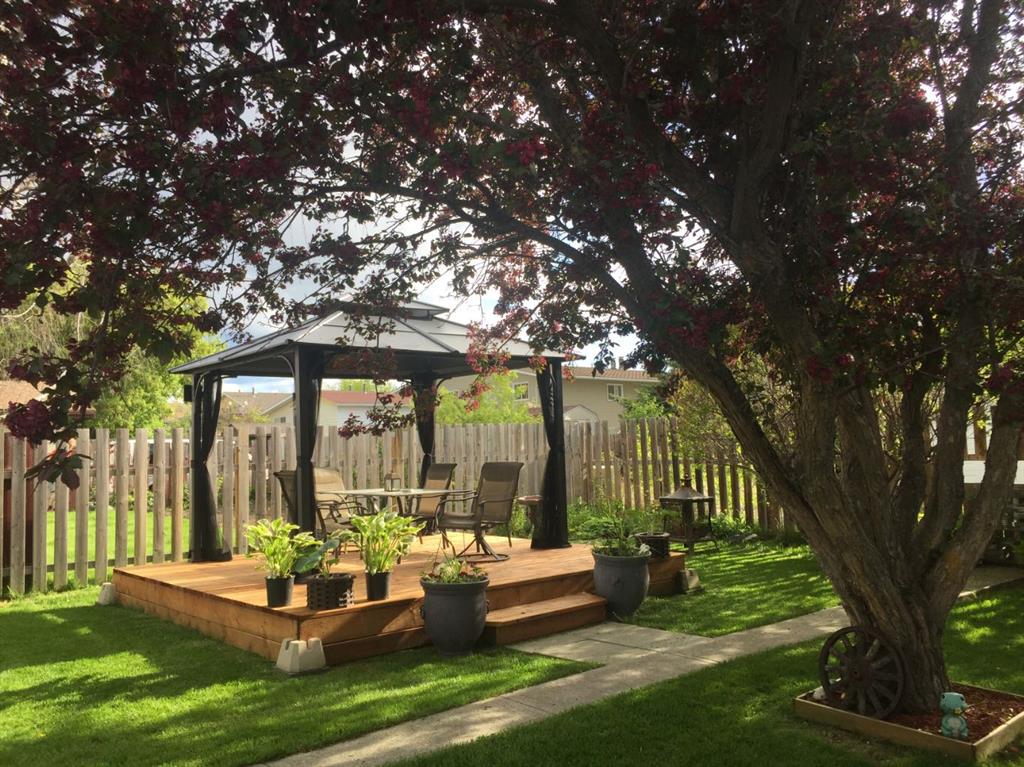Fifth View of 5748 55 Street , Rocky Mtn House, Rocky Mountain House, Alberta, T4T 1J7