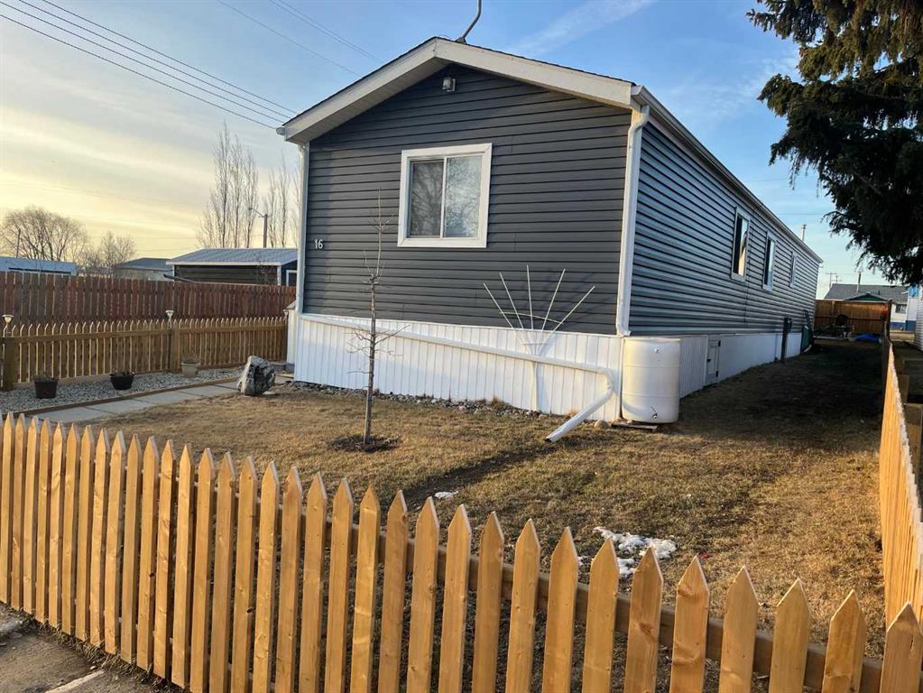 16 Main Street , A2310711, Alberta,