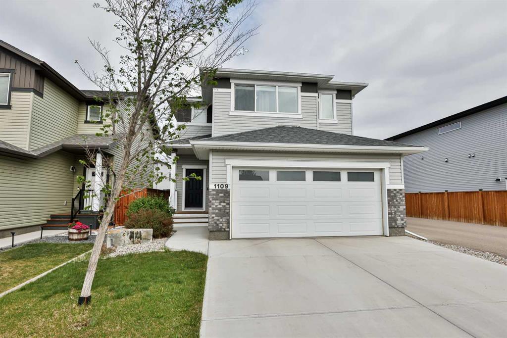 1109 Pacific Circle W, A2310728, Alberta,