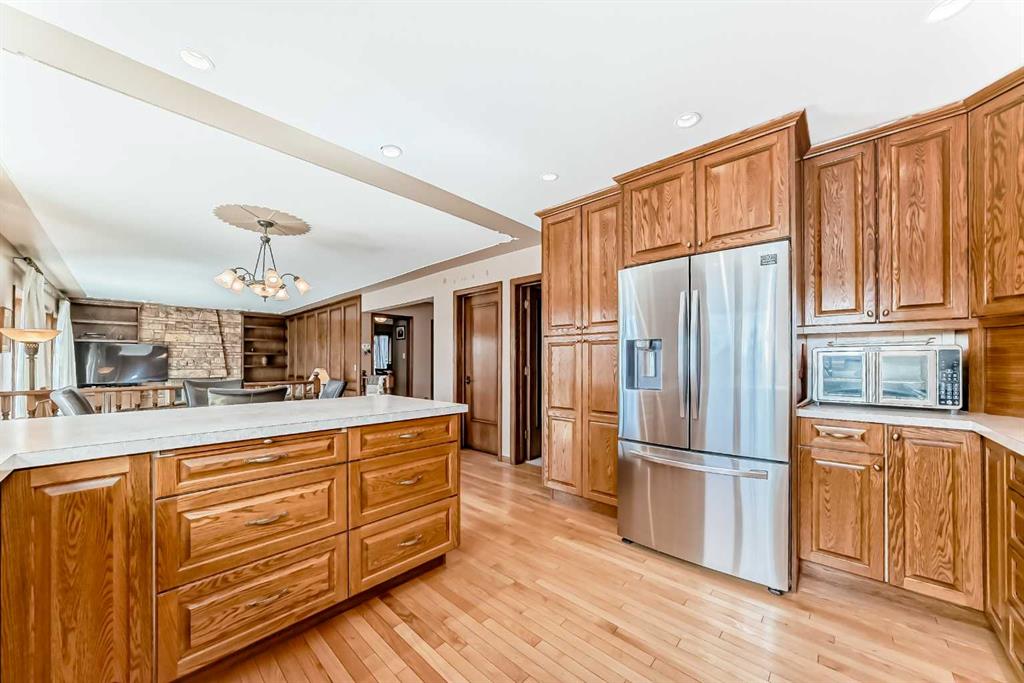 Fifth View of 71 Edenwold Place NW, Edgemont, Calgary, Alberta, T3A 3T8