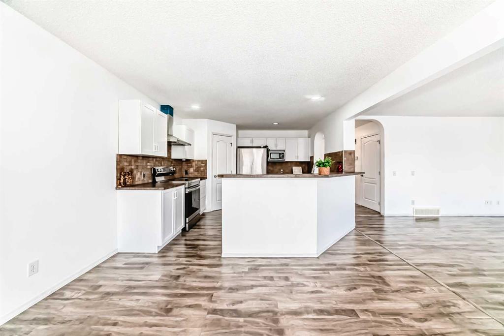120 Springmere Grove , A2310775, Alberta,
