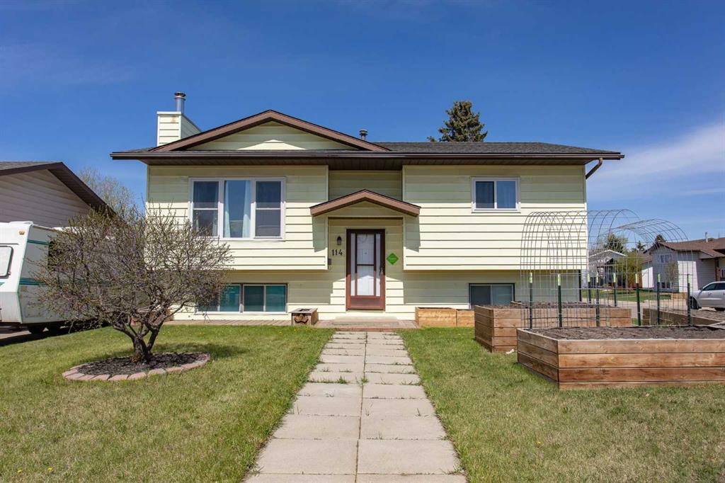 Main View of 114 Dawson Street , Deer Park Estates, Red Deer, Alberta, T4R1Y9