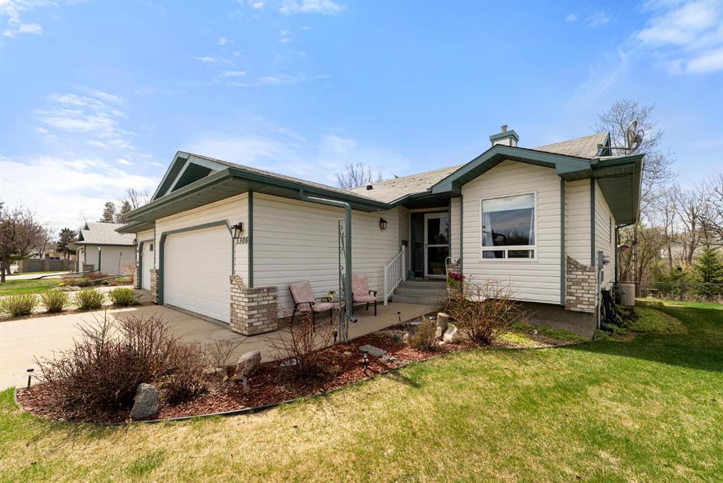 Fourth View of 5308 58 StreetClose , Stoney Ridge, Camrose, Alberta, T4V 4M9