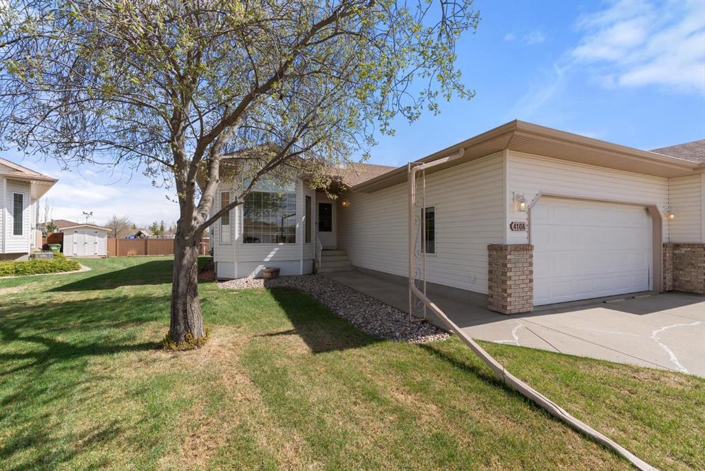 410A Edgewood Close , A2310797, Alberta,