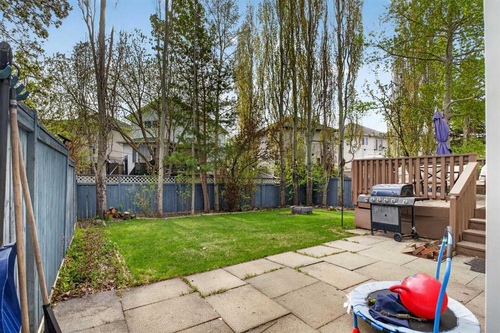 Fourth View of 3271 Douglasdale Boulevard SE, Douglasdale/Glen, Calgary, Alberta, T2Z 3A8