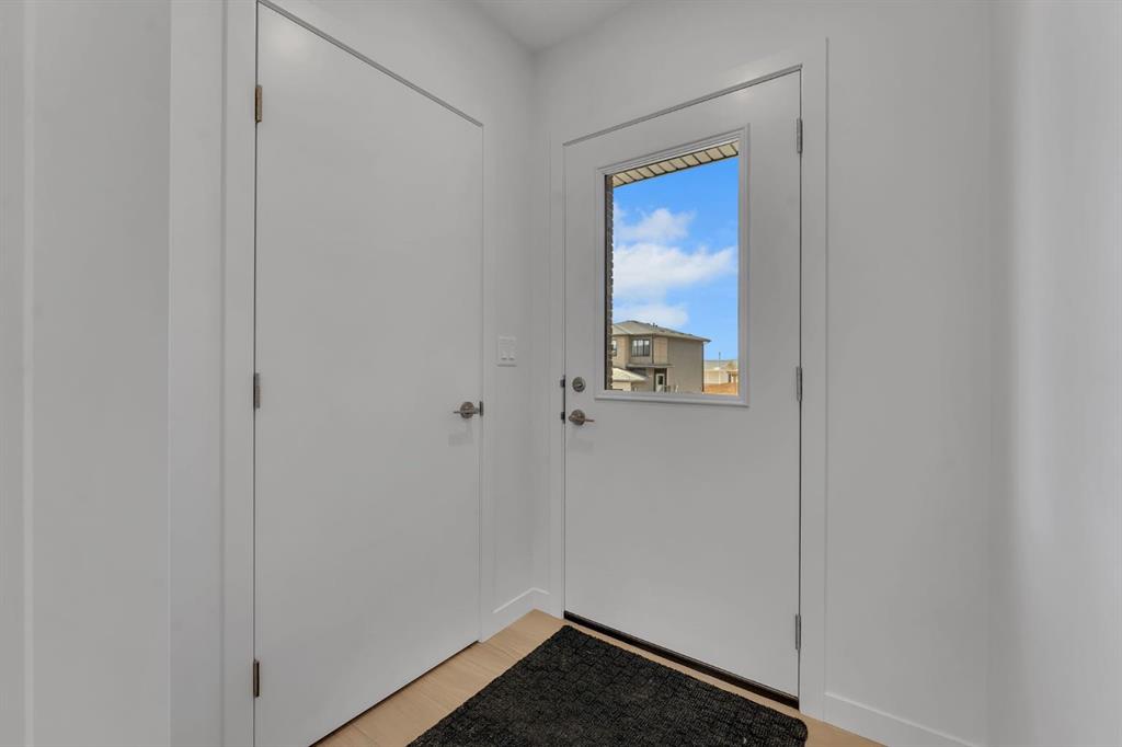 Fifth View of 7 Heritage Heath , Heritage Hills, Cochrane, Alberta, T4C 3K8