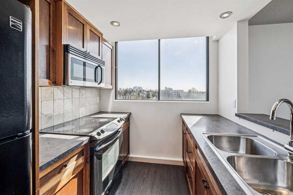 Fifth View of 701, 2909 17 Avenue SW, Killarney/Glengarry, Calgary, Alberta, T2E 0B1