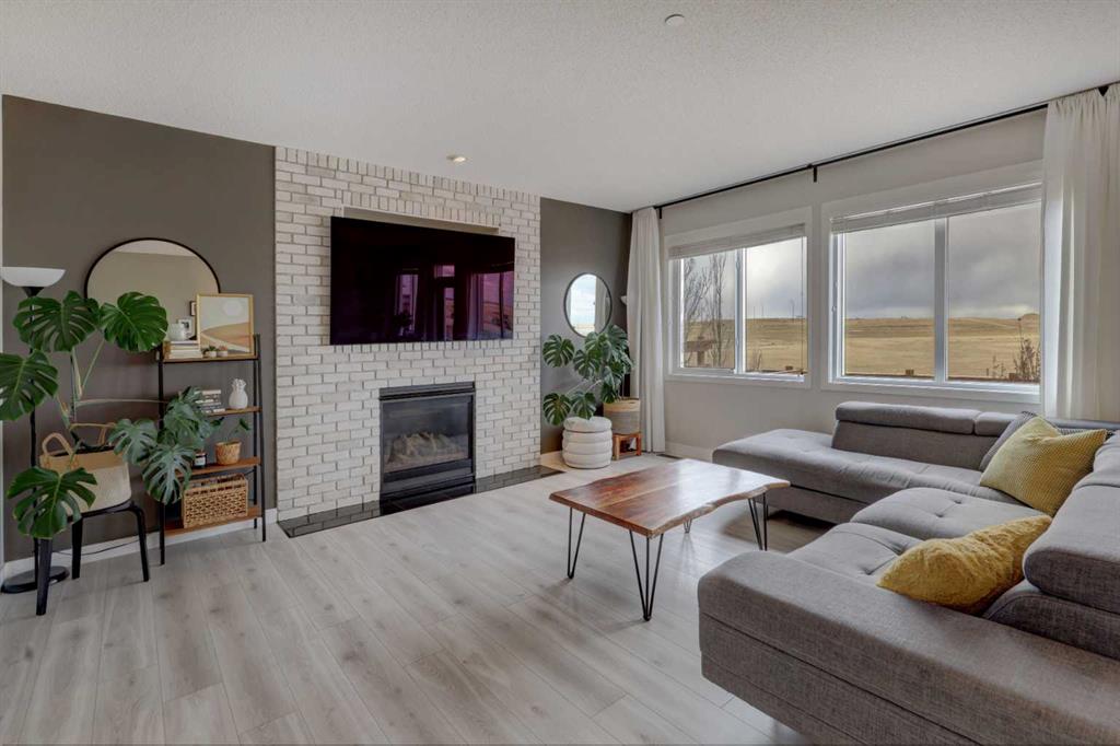 Third View of 468 Livingston View NE, Livingston, Calgary, Alberta, T3P 0Z7
