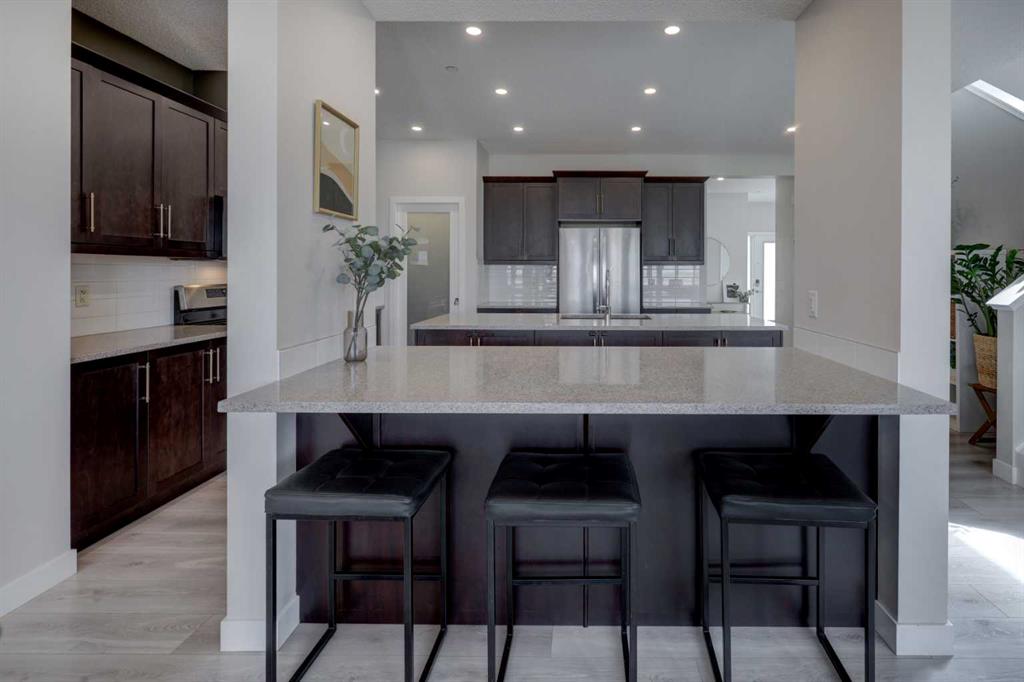 Fifth View of 468 Livingston View NE, Livingston, Calgary, Alberta, T3P 0Z7