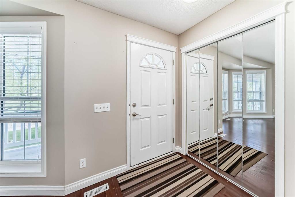 Fourth View of 168 Tuscany Valley Drive NW, Tuscany, Calgary, Alberta, T3L 2C2