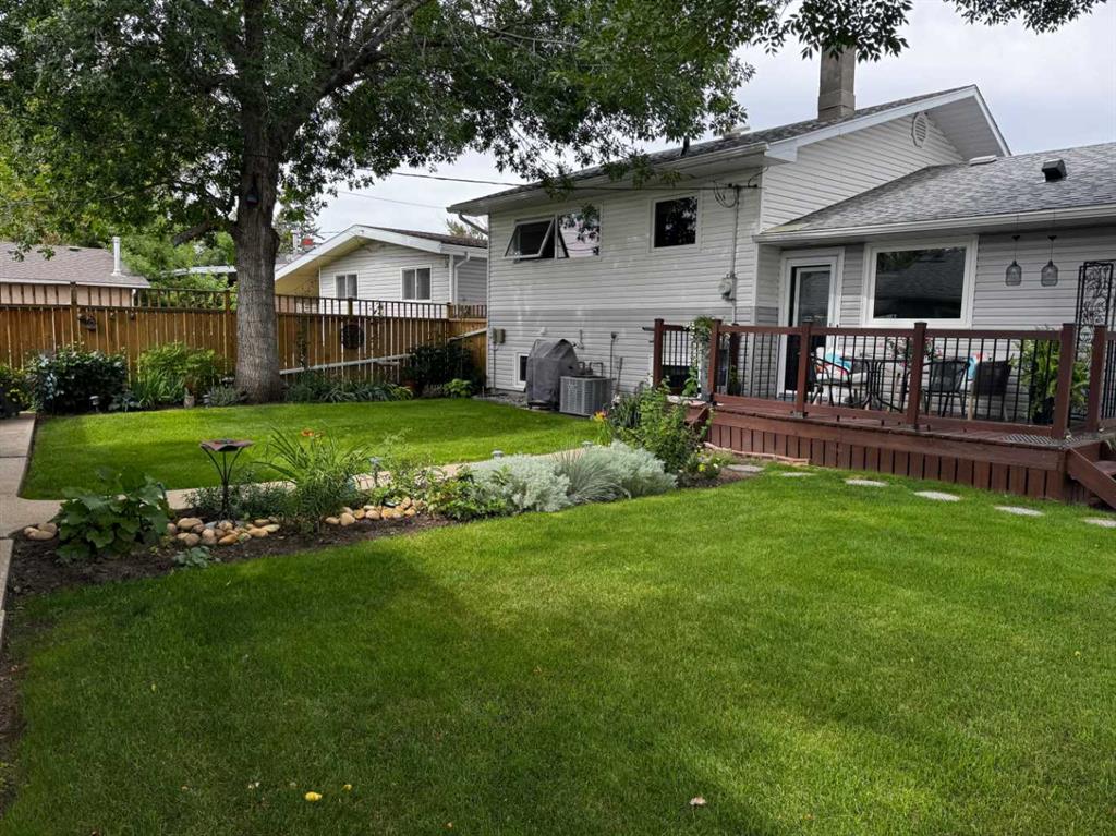 Fourth View of 809 Riverside Drive E, Riverview Park, Drumheller, Alberta, T0J 0Y5