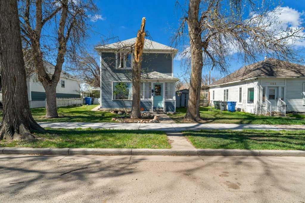 824 4 Street SE, A2310954, Alberta,