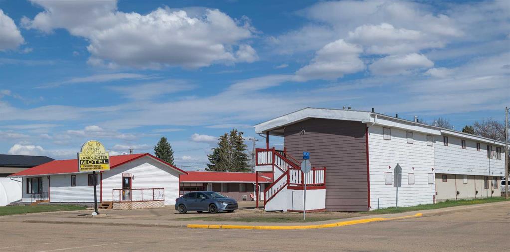 MLS® listing #111026599 for sale located at 5507 50TH Street 