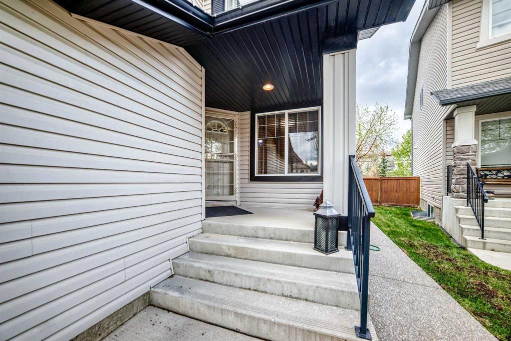 Fifth View of 40 Tuscany Vista Crescent NW, Tuscany, Calgary, Alberta, T3L 2Z9