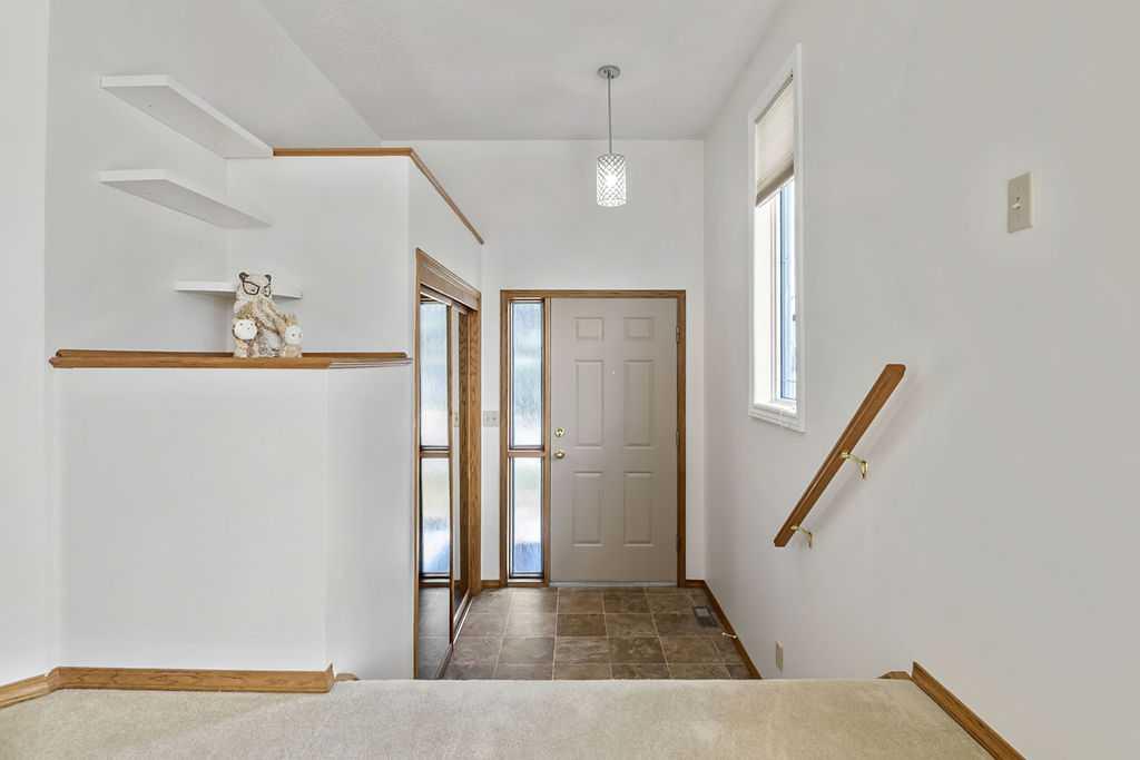 Fourth View of 815 3 Street SW, Old Rodeo Grounds, High River, Alberta, T1V 1B4
