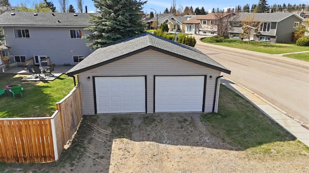 Fifth View of 35 Ray Avenue , Rosedale Estates, Red Deer, Alberta, T4P 3B9