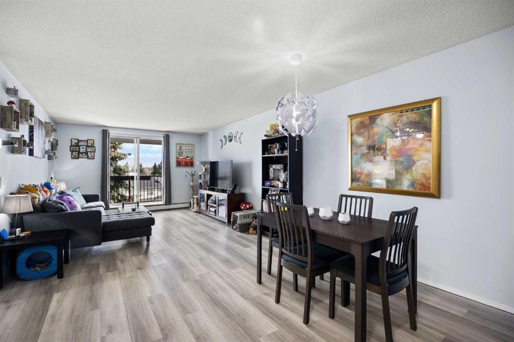 412, 9 Country Village Bay NE, A2311075, Alberta,
