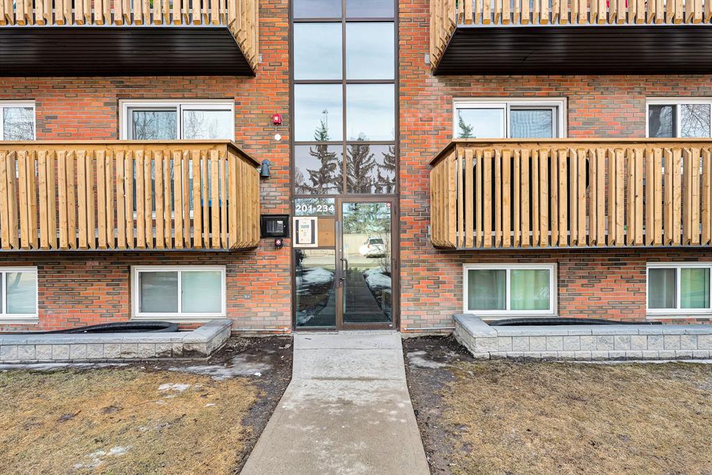 Fourth View of 223, 11620 Elbow Drive SW, Canyon Meadows, Calgary, Alberta, T2W 3L6