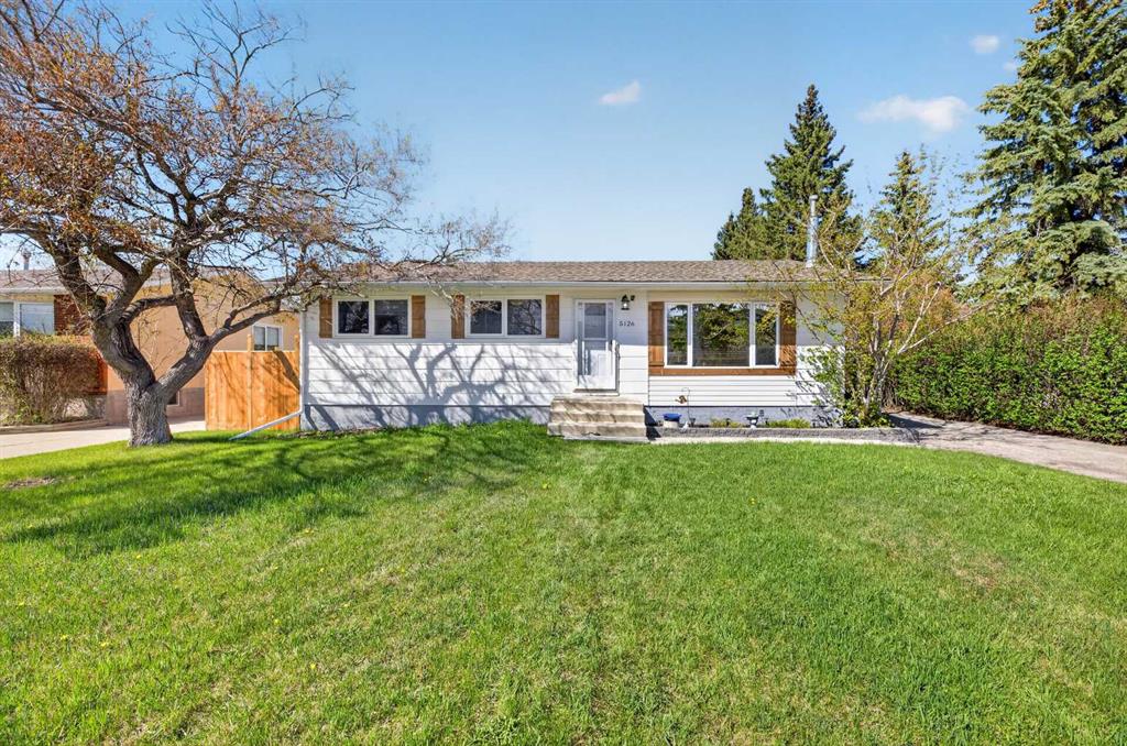 Second View of 5126 44 Street , NONE, Olds, Alberta, T4H 1A6