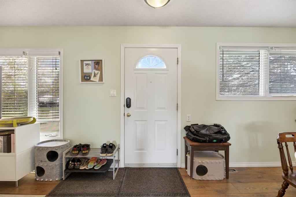 Third View of 5126 44 Street , NONE, Olds, Alberta, T4H 1A6